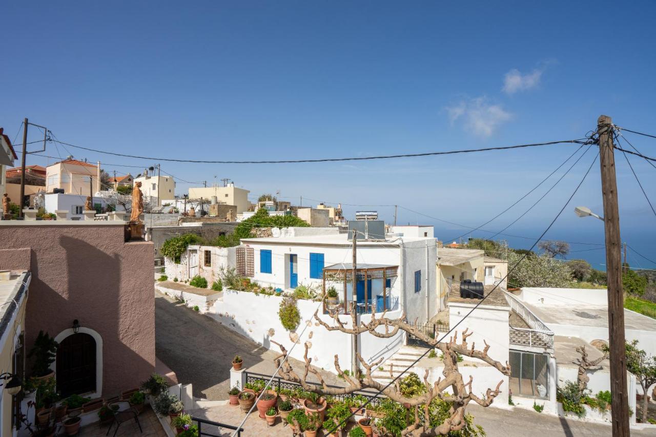 Maisonette In Roussa Ekklisia Sitia  Exterior photo